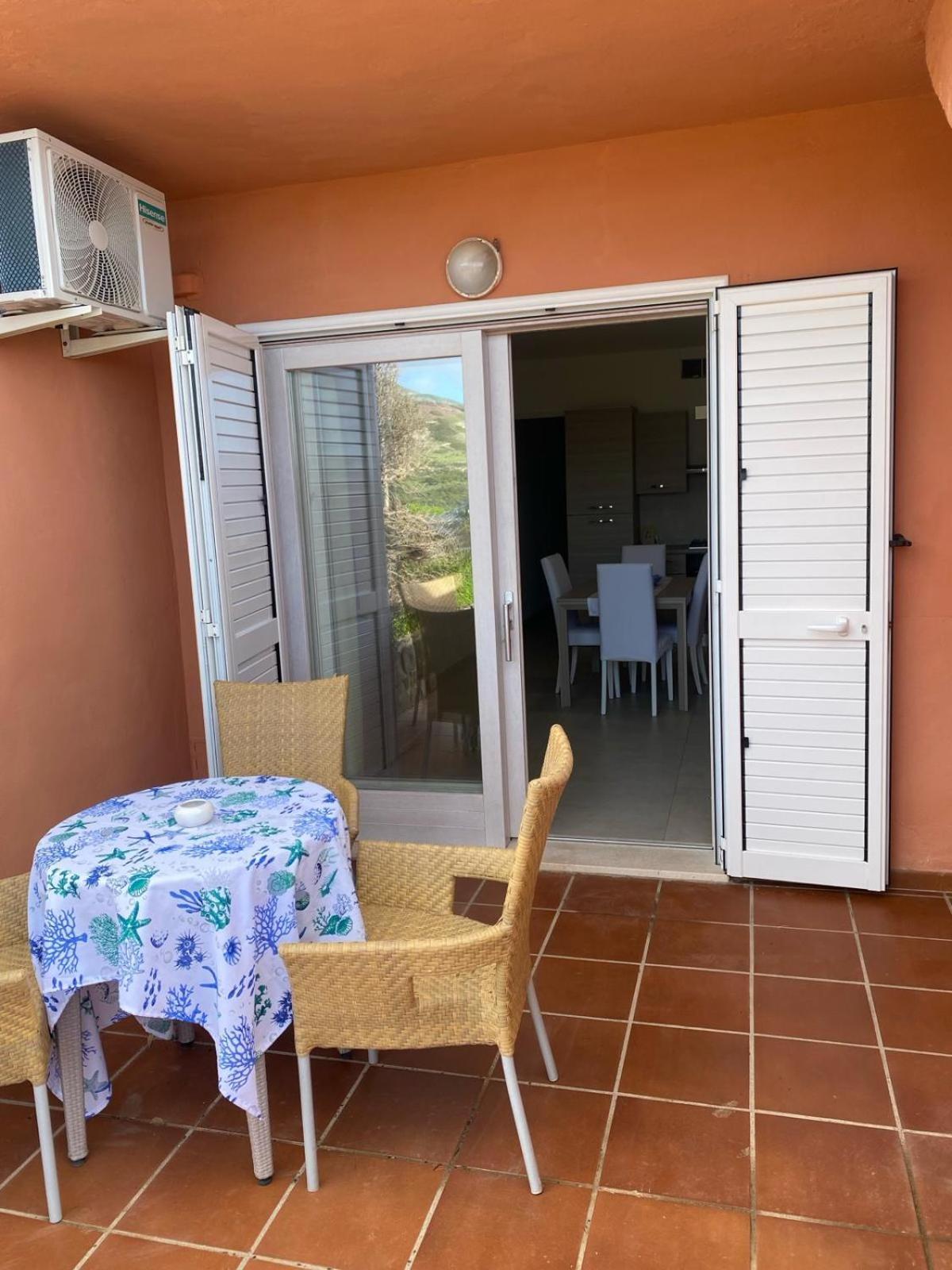 Villetta A Schiera - Bosa Marina Magomadas ภายนอก รูปภาพ