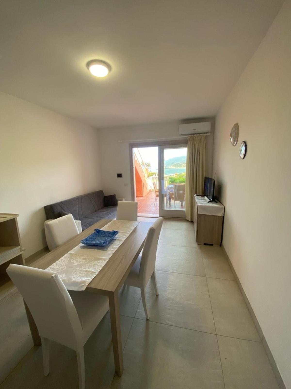 Villetta A Schiera - Bosa Marina Magomadas ภายนอก รูปภาพ
